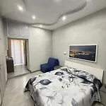 A Famiglia Апартаменты Неаполь